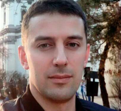 Сотрудник отдела сервисного обслуживания